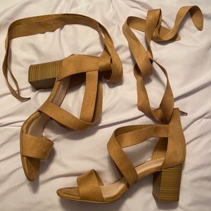 Tie up heels